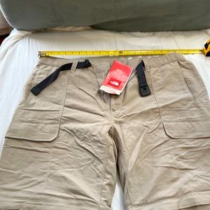The North face, XXL, men’s relaxed fit, paramount peak, dune, beige pants